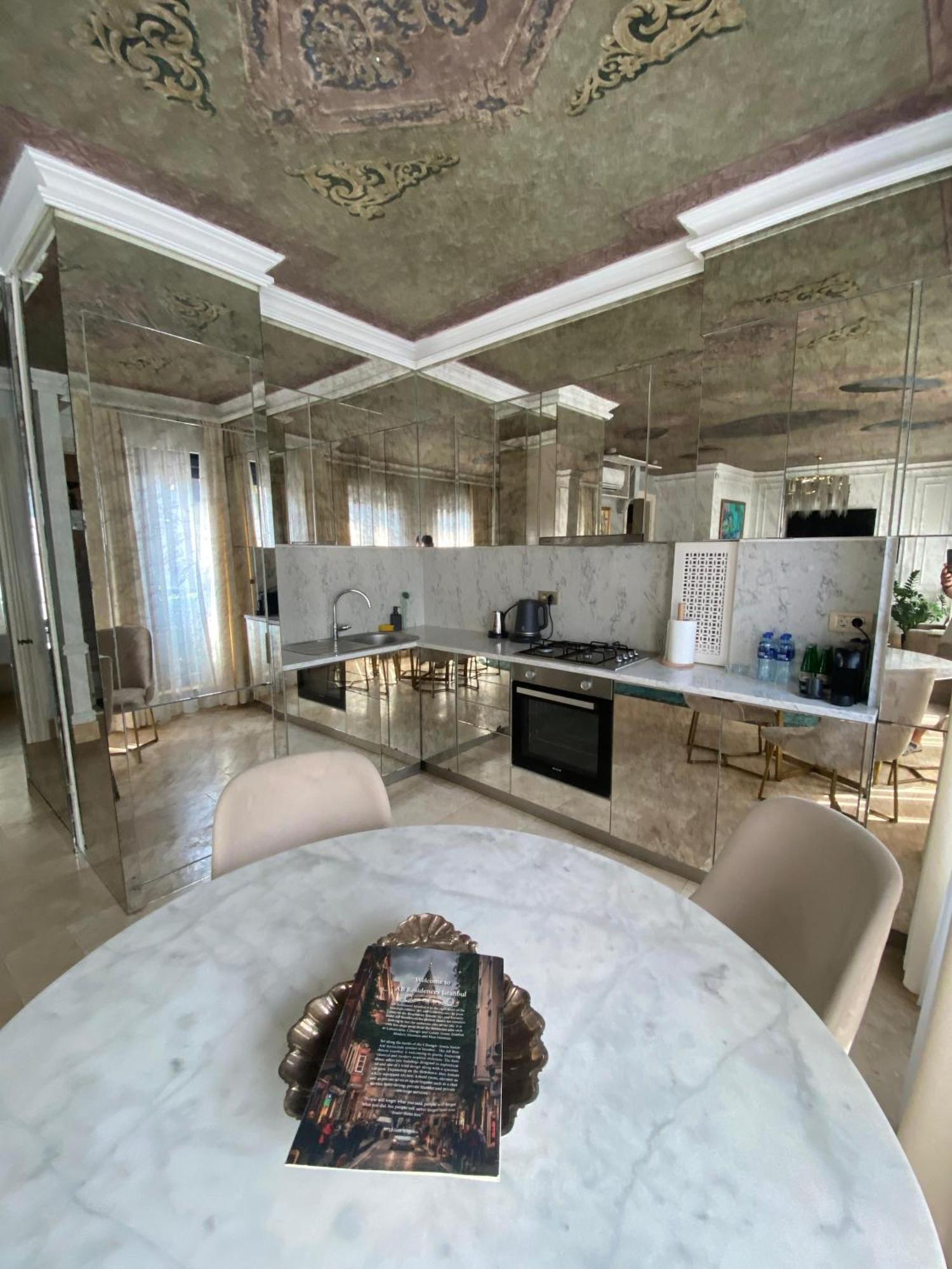Ab Residences -Cihangir Luxury Antique Apartment Istanbul Exterior foto